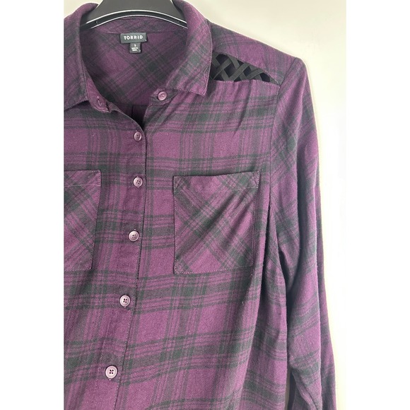 Torrid Purple Black Plaid Button Front Shirt Lattice Shoulder Top Plus Size 1 1X - Picture 4 of 9